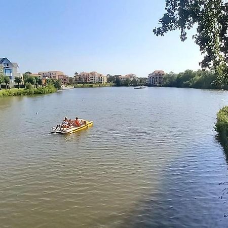 "Le Filet Du Lac" Appartement Atypique, 5 Personnes, Duplex, Vue Lac, Acces Parc Aquatique Gratuit Talmont-Saint-Hilaire Bagian luar foto