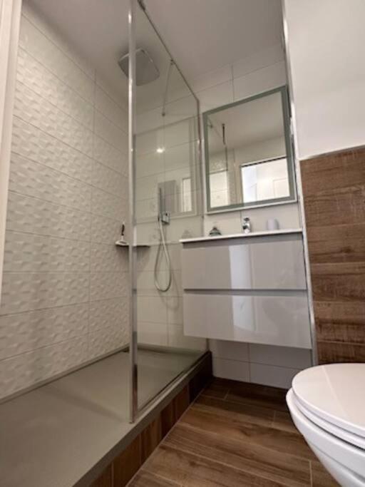 "Le Filet Du Lac" Appartement Atypique, 5 Personnes, Duplex, Vue Lac, Acces Parc Aquatique Gratuit Talmont-Saint-Hilaire Bagian luar foto